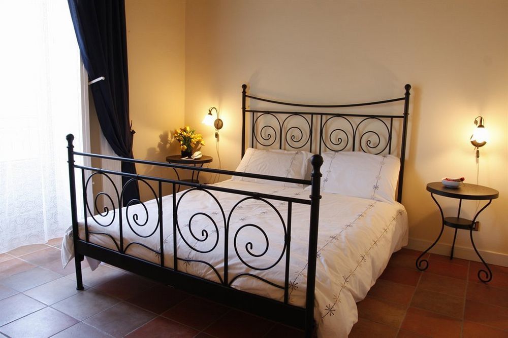 Antica Dimora Caruso Bed & Breakfast Catania Ngoại thất bức ảnh